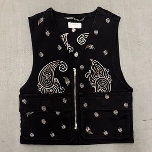 Black Paisley Zip-Up Vest